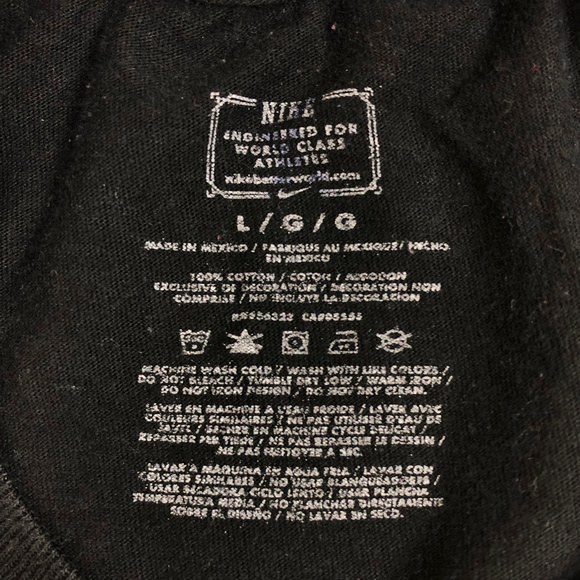 NIKE Men's Large Vintage Nike Logo CottonT-Shirt - Picture 3 of 3